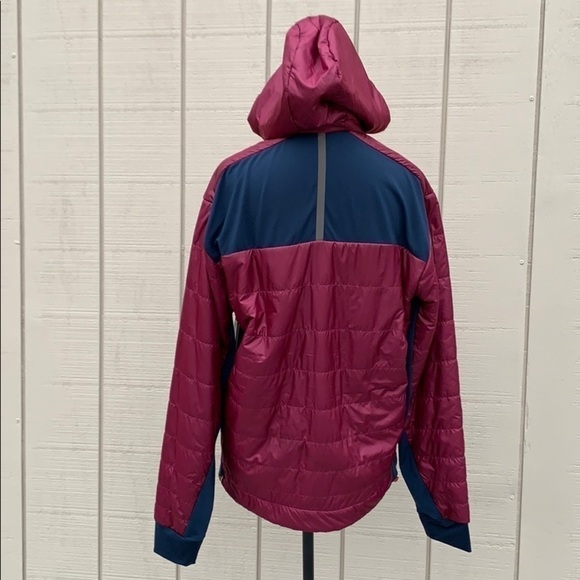 new balance Heat Men’s Hybrid Athletic Jacket - Picture 7 of 16